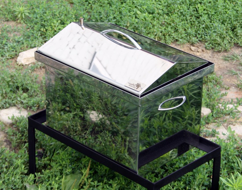 אחד היתרונות העיקריים של מעשן נירוסטה הוא הסבירות הנמוכה להפקדות פחמן על פניהם הפנימיים. אחד היתרונות העיקריים של מעשן נירוסטה הוא הסבירות הנמוכה להפקדות פחמן על פניהם הפנימיים.