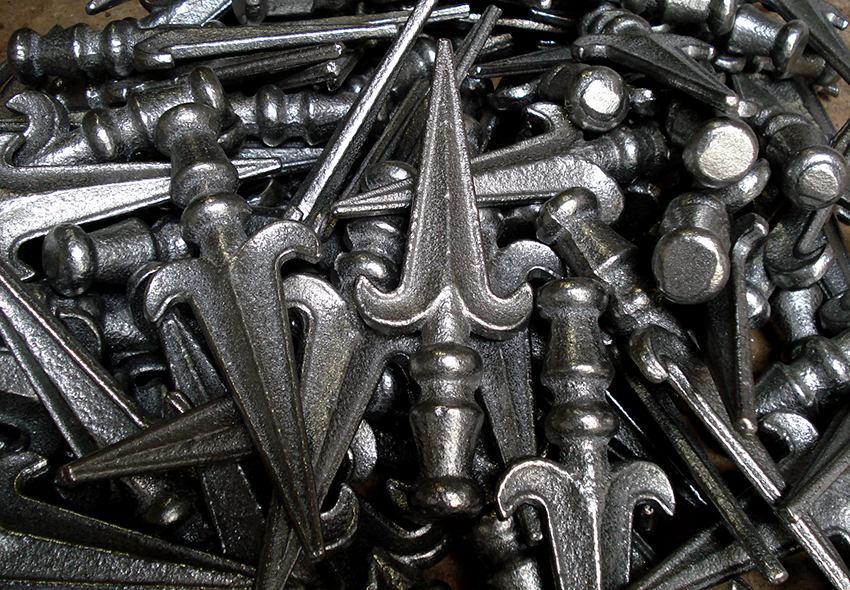 Ak je výroba celej brány vlastnými rukami problematická, môžete urobiť niektoré prvky Ak je výroba celej brány vlastnými rukami problematická, môžete urobiť niektoré prvky