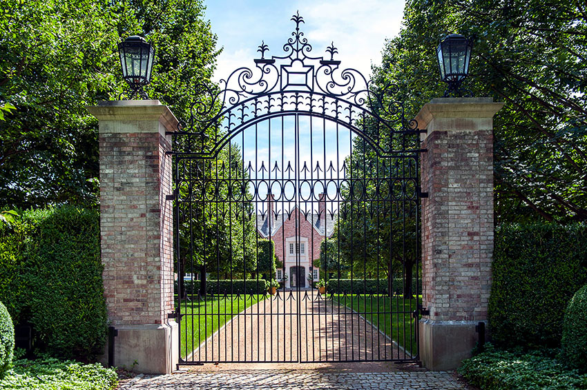 Kované brány sa nebojí žiadnych klimatických a poveternostných podmienok Kované brány sa nebojí žiadnych klimatických a poveternostných podmienok