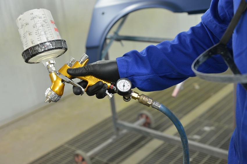 Pištolj za prskanje koristi jedinstvenu i učinkovitu tehnologiju spreja Devilbiss Trans-Tech Pištolj za prskanje koristi jedinstvenu i učinkovitu tehnologiju spreja Devilbiss Trans-Tech