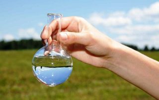 Oczyszczanie wody z żelaza ze studni: metody chemiczne i mechaniczne