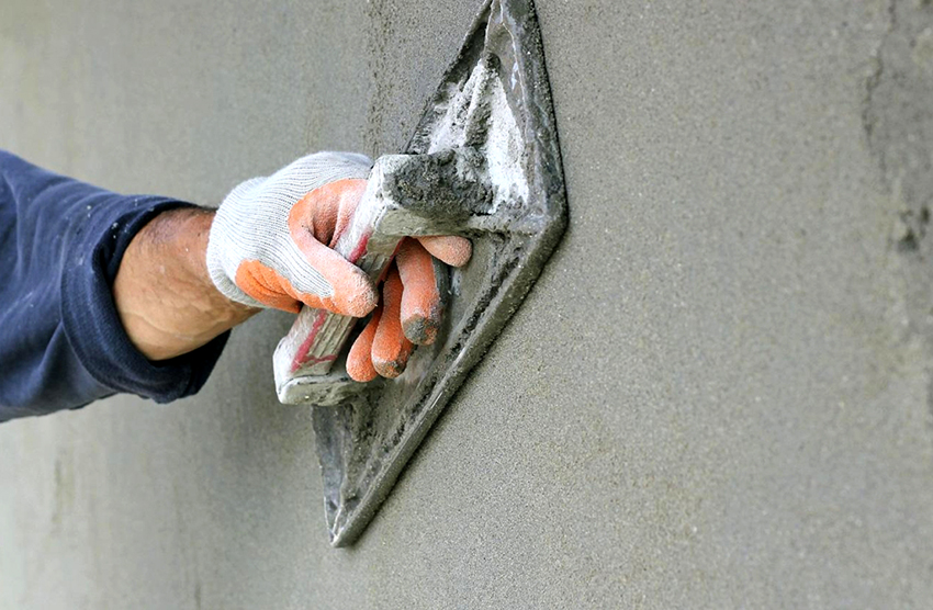 Før du fortsetter med installasjonen av filmen, er det nødvendig å rengjøre bassengskålen kvalitativt Før du fortsetter med installasjonen av filmen, er det nødvendig å rengjøre bassengskålen kvalitativt