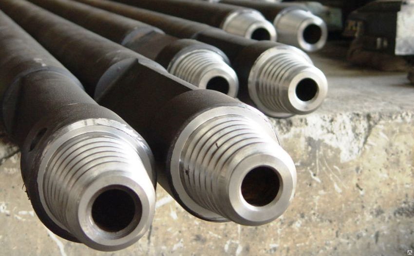 Na správnu činnosť celého prístroja sa používajú vŕtacie tyče Na správnu činnosť celého prístroja sa používajú vŕtacie tyče