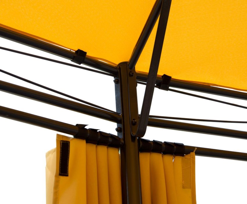 Kain yang lebih tebal dapat digunakan untuk menutupi atap gazebo, dan tekstil yang lebih ringan dapat digunakan untuk menghiasi dindingnya. Kain yang lebih tebal dapat digunakan untuk menutupi atap gazebo, dan tekstil yang lebih ringan dapat digunakan untuk menghiasi dindingnya.