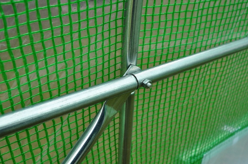 เมื่อใช้ฟิล์มเรือนกระจกเสริมสีเขียวคุณต้องเตรียมพร้อมที่จะลดการส่องผ่านของแสงลง 80% เมื่อใช้ฟิล์มเรือนกระจกเสริมสีเขียวคุณต้องเตรียมพร้อมที่จะลดการส่งผ่านแสงลง 80%