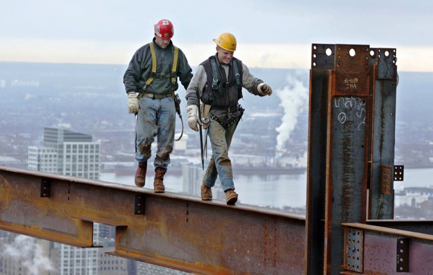 Stalowa belka nr 30 jest maksymalnie odporna na odkształcenia i może wytrzymać kolosalne obciążenia Stalowa belka nr 30 jest maksymalnie odporna na odkształcenia i może wytrzymać kolosalne obciążenia