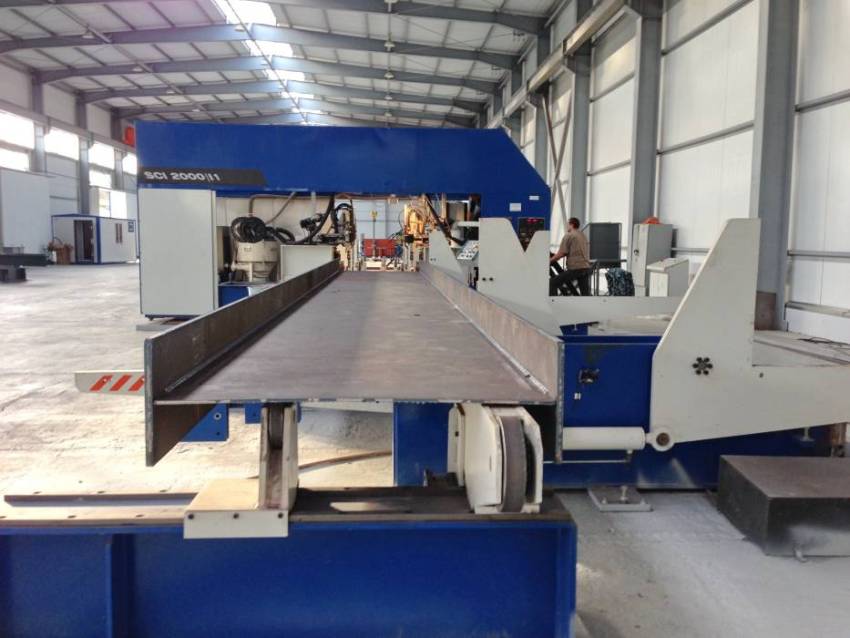 Dwuteownik nr 25 jest wykonany z metalu niestopowego lub niskostopowego w różnych wersjach Dwuteownik nr 25 jest wykonany z metalu niestopowego lub niskostopowego w różnych wersjach