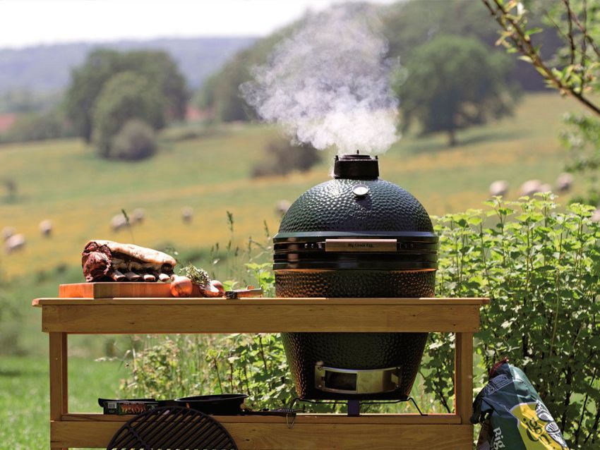 Keramikk hjelper til med å bevare juice, friskhet på maten og utelukker overdørking under tilberedningen Keramikk hjelper til med å bevare juice, friskhet på maten og utelukker overdørking under tilberedningen