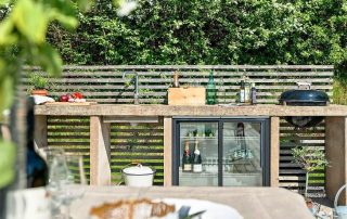 Grill for a summer residence: the best way to immerse yourself in the world of new taste sensations