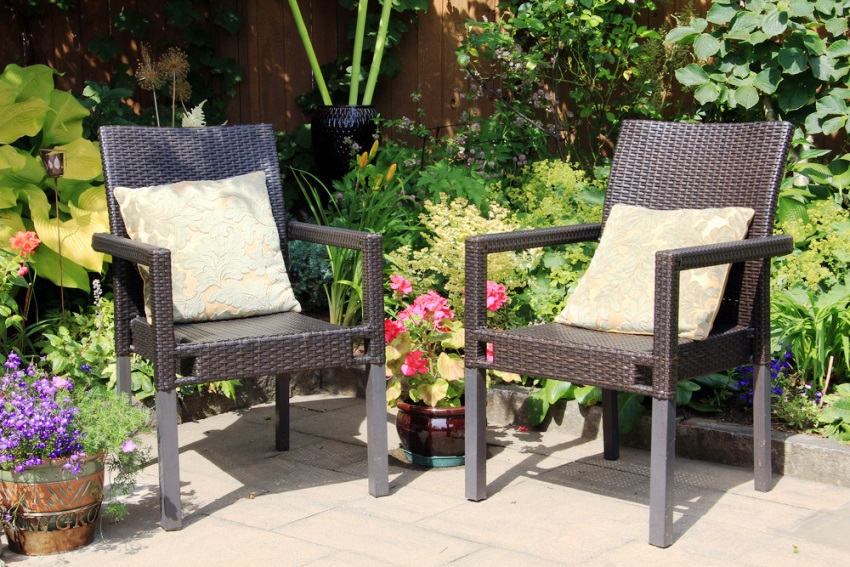 Møbler, der er modstandsdygtige over for snavs og fugt, holder meget længere Møbler, der er modstandsdygtige over for snavs og fugt, holder meget længere