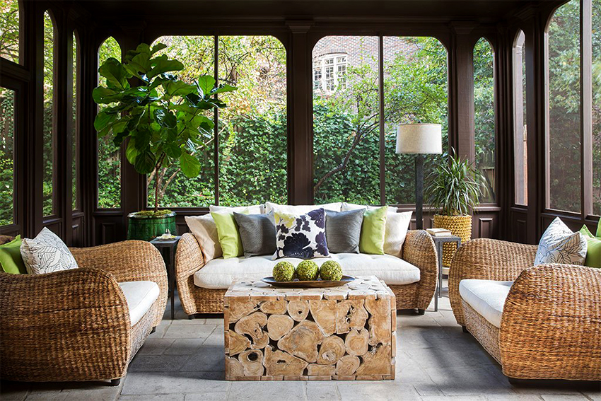 โซฟาหวายจะดูเก๋ไก๋ในห้องนั่งเล่นห้องทำงานหรือบนเฉลียง