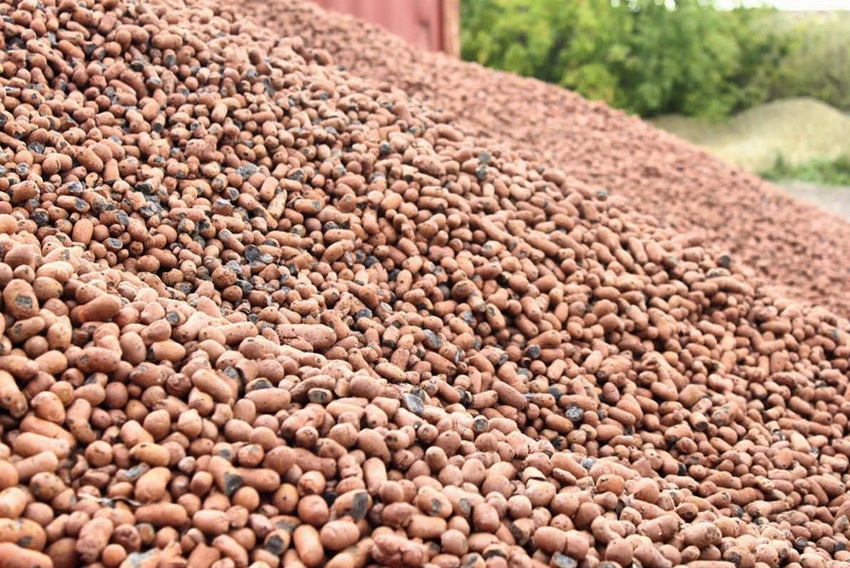 Cal calcular la quantitat de material requerida abans de començar les obres Cal calcular la quantitat de material requerida abans de començar les obres