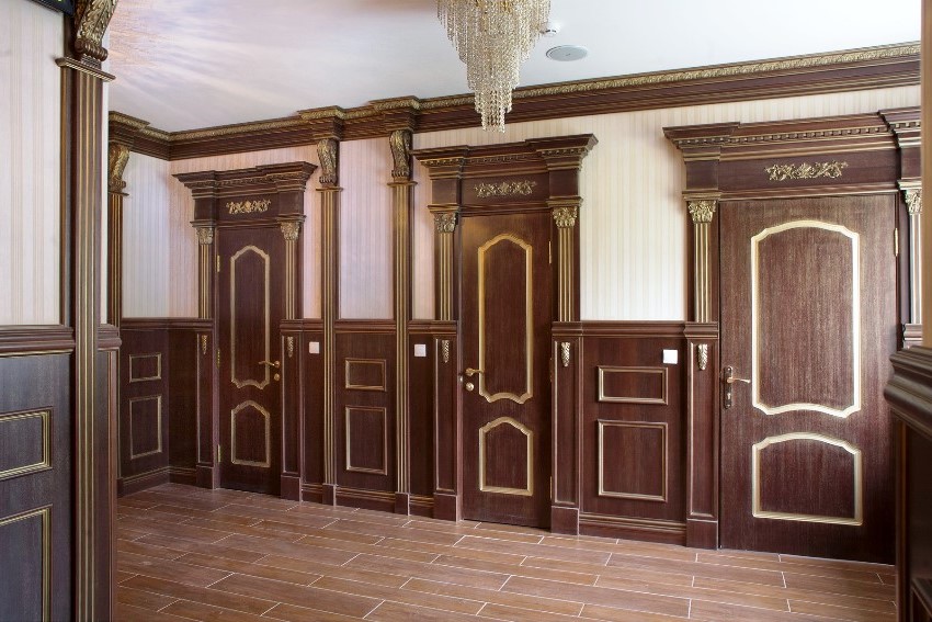 Drevené vchodové dvere musia zodpovedať všetkým normám GOST Drevené vchodové dvere musia zodpovedať všetkým normám GOST