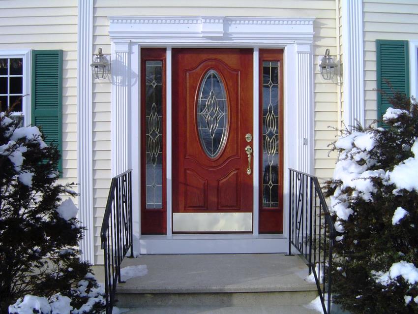 Pri kúpe lacných dverí sa musíte uistiť, že ich cena nie je spojená s výskytom akýchkoľvek chýb Pri kúpe lacných dverí sa musíte uistiť, že ich cena nie je spojená s výskytom akýchkoľvek chýb