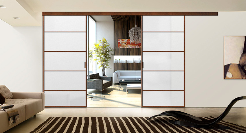 Différents types de verre sont utilisés pour décorer les portes en aluminium Différents types de verre sont utilisés pour décorer les portes en aluminium