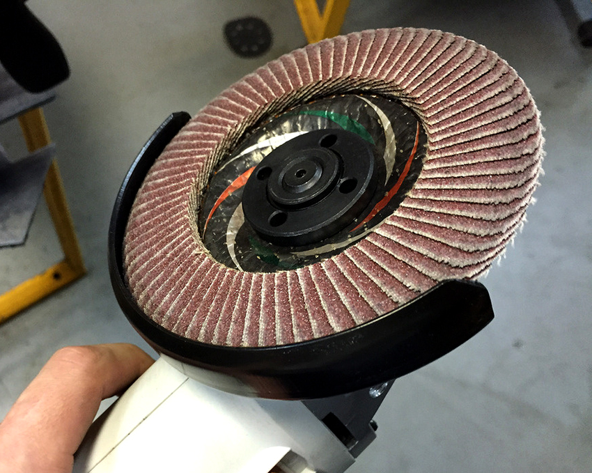 Endscheiben werden verwendet, wenn Sie die Größe des Teils vom Ende aus anpassen müssen Endscheiben werden verwendet, wenn Sie die Größe des Teils vom Ende aus anpassen müssen