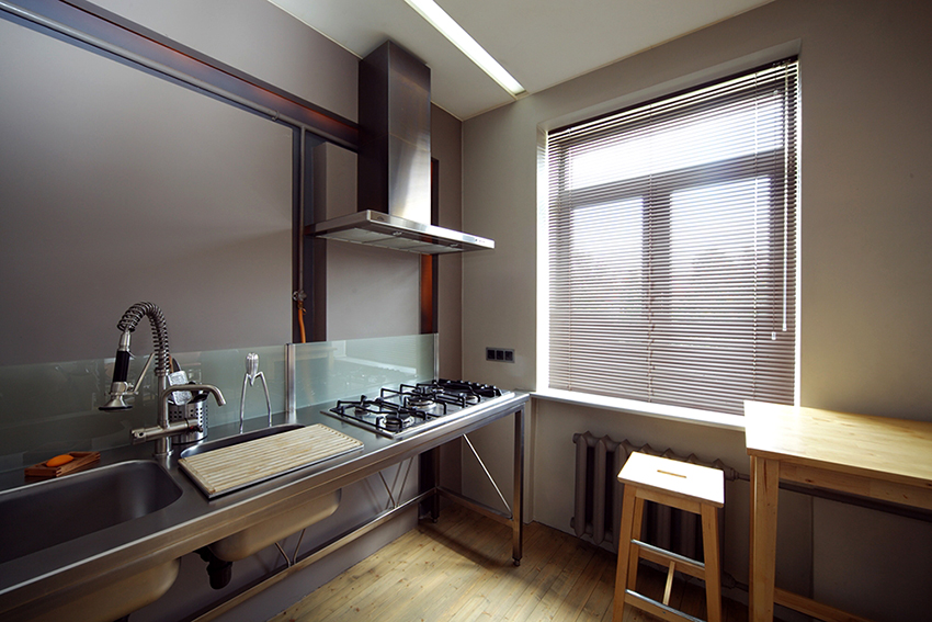 A fém díszdobozok tökéletesen illeszkednek a high-tech, a loft és a modern stílusba A fém díszdobozok tökéletesen illeszkednek a high-tech, a loft és a modern stílusba