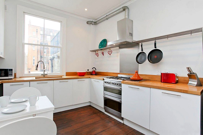 A kényszerített szellőztető rendszereket két típusra osztják - cirkuláció és áramlás A kényszerített szellőztető rendszereket két típusra osztják - cirkuláció és áramlás