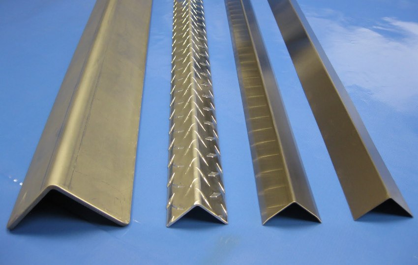 היקף היישום של פינות שוויוניות כפופות הוא נרחב למדי היקף היישום של פינות שוויוניות כפופות הוא נרחב למדי