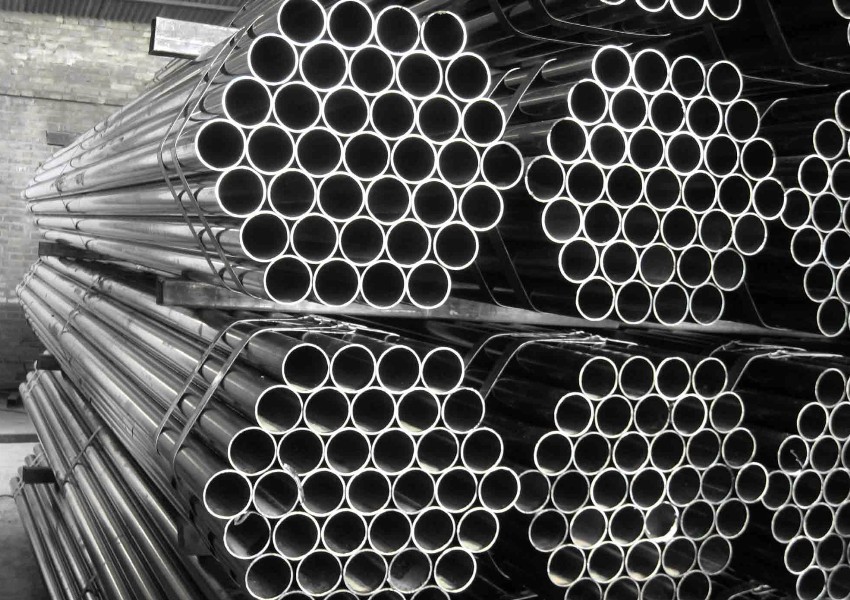 Prvi korak u izračunavanju mase je pronalazak površine vanjske i unutarnje površine okrugle cijevi Prvi korak u izračunavanju mase je pronalazak površine vanjske i unutarnje površine okrugle cijevi