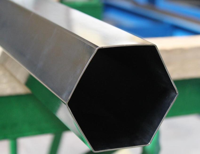 Postoje posebne formule koje vam omogućuju samostalno izračunavanje mase šesterokutne cijevi Postoje posebne formule koje vam omogućuju samostalno izračunavanje mase šesterokutne cijevi