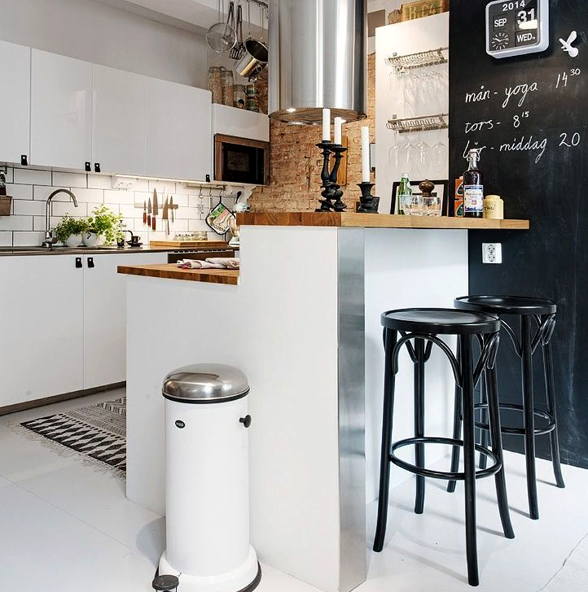 Akrylstoler er svært motstandsdyktige mot ekstrem fuktighet og temperatur Akrylstoler er svært motstandsdyktige mot ekstrem fuktighet og temperatur