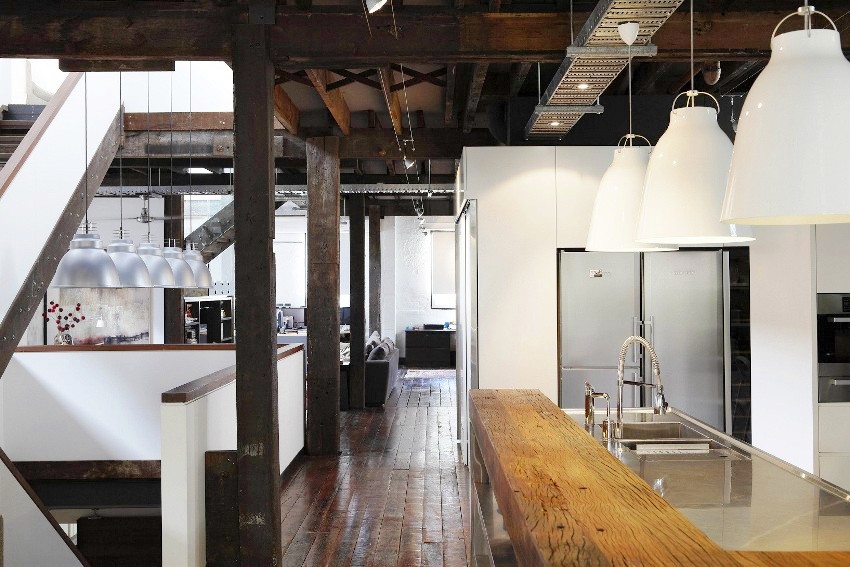 يجب أن يُظهر التصميم الخارجي للمبنى الخشبي المصمم على طراز دور علوي الرغبة في محاكاة منشأة صناعية. يجب أن يُظهر التصميم الخارجي للمبنى الخشبي المصمم على طراز دور علوي الرغبة في محاكاة منشأة صناعية.