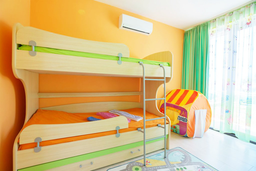 เพื่อความปลอดภัยของเด็กไม่ควรวางชั้นบนไว้สูงเกินไป