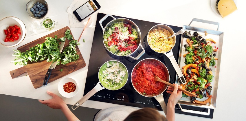 Les plaques de cuina es caracteritzen per una potència diferent de les zones de calefacció, on el valor màxim pot arribar als 3 kW i el valor mínim: 1 kW Les plaques de cuina es caracteritzen per una potència diferent de les zones de calefacció, on el valor màxim pot arribar als 3 kW i el valor mínim: 1 kW