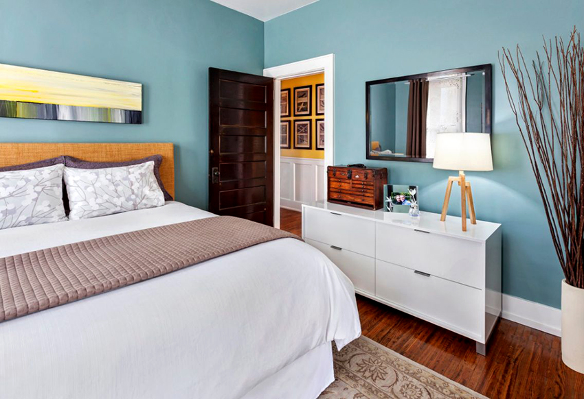 Den indvendige dør skal åbnes i et mere rummeligt rum Den indvendige dør skal åbnes i et mere rummeligt rum