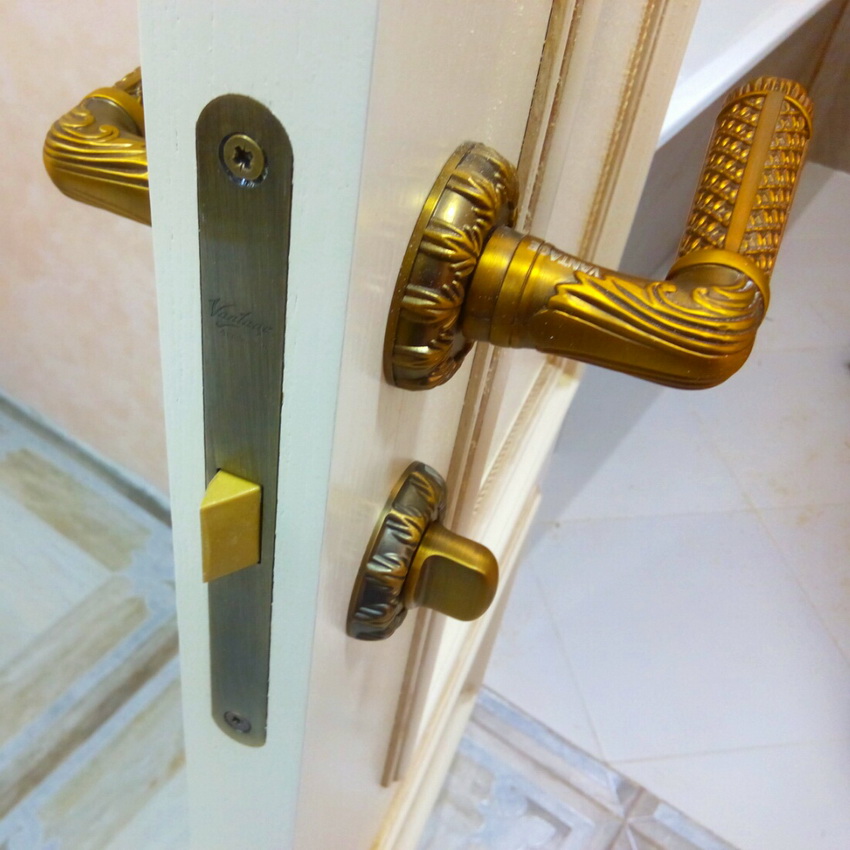 Halpat tuotteet hajoavat usein eikä niitä voida korjata, joten olisi parempi ostaa laadukkaampi tuote korkeammalla hinnalla Halpat tuotteet hajoavat usein eikä niitä voida korjata, joten olisi parempi ostaa laadukkaampi tuote korkeammalla hinnalla