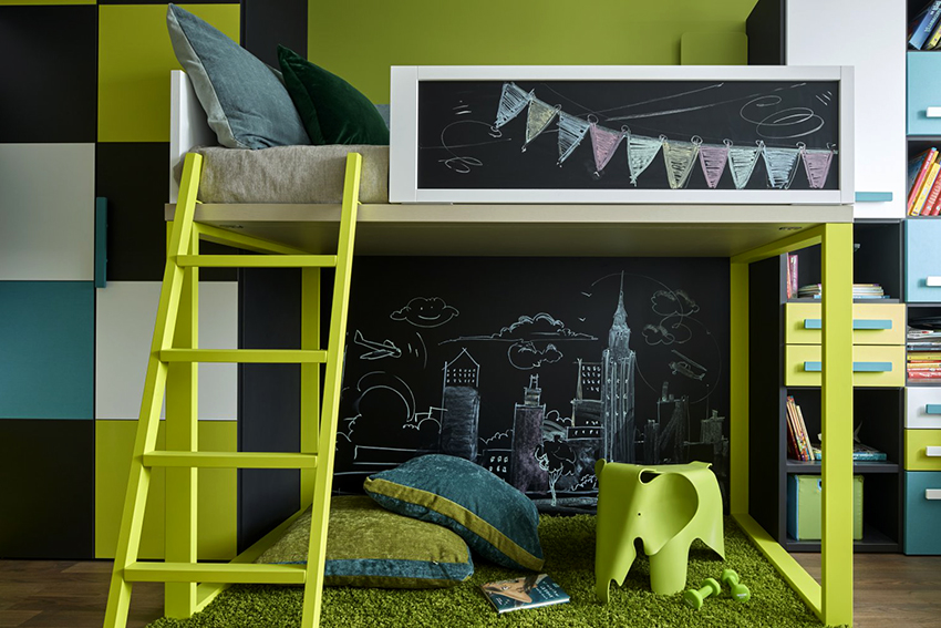 På loftets første niveau kan du organisere et legeområde