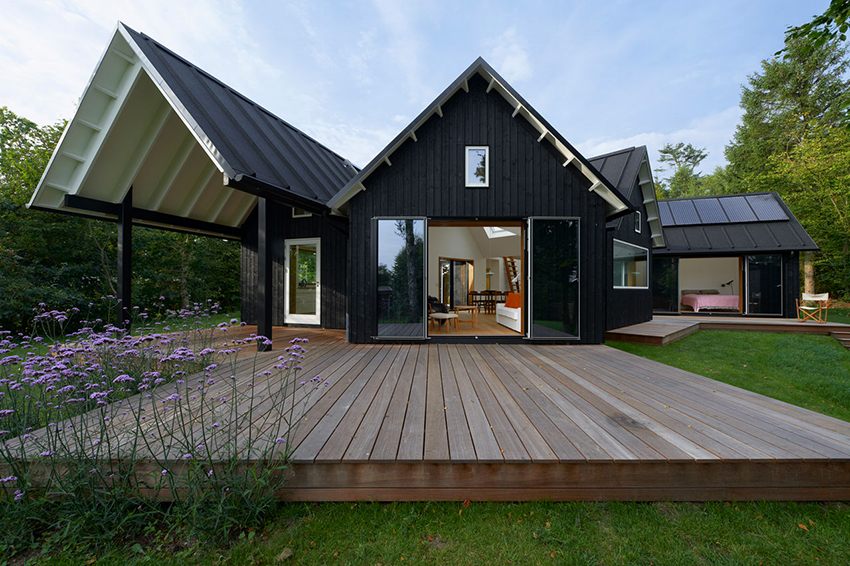 Kuća bi trebala biti projektirana tako da se sunčeva toplina i svjetlost maksimalno koriste. Kuća bi trebala biti projektirana tako da se sunčeva toplina i svjetlost maksimalno koriste.