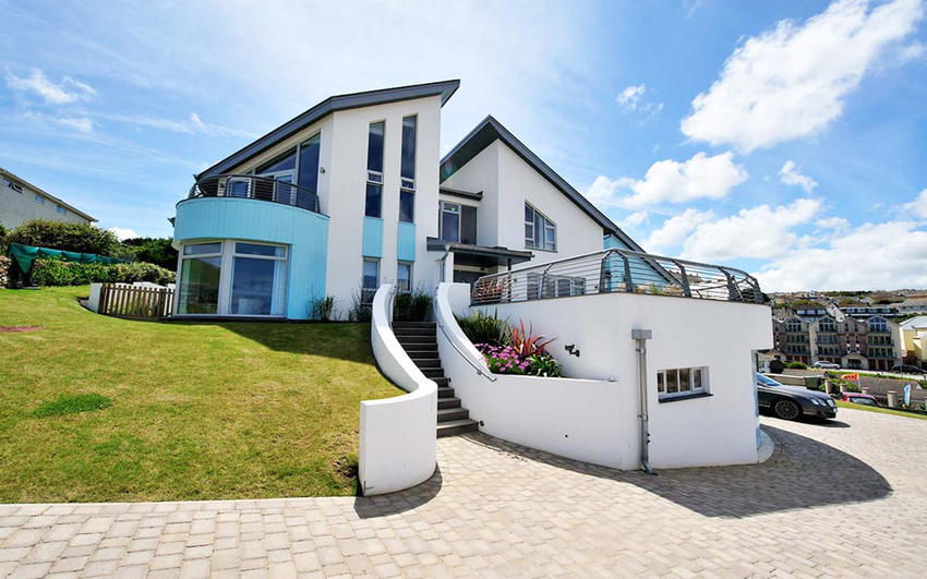 Når du vælger et højteknologisk husprojekt, skal du være opmærksom på, hvilken klimazone byggepladsen ligger i Når du vælger et højteknologisk husprojekt, skal du være opmærksom på, hvilken klimazone byggepladsen ligger i