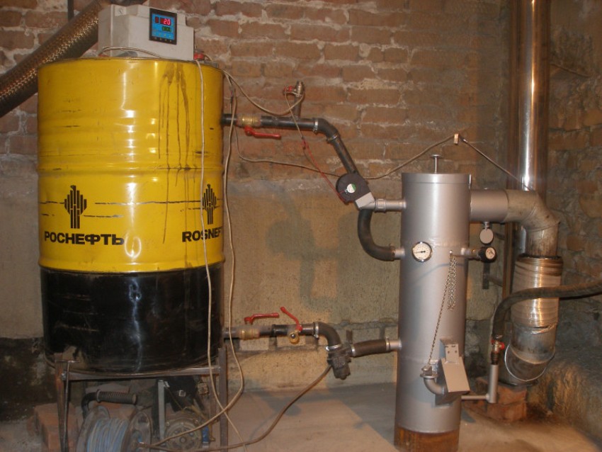 גוף הדוד מחולק באופן מקובל לשני חלקים: רדיאטור ומעטה מים גוף הדוד מחולק באופן מקובל לשני חלקים: רדיאטור ומעטה מים