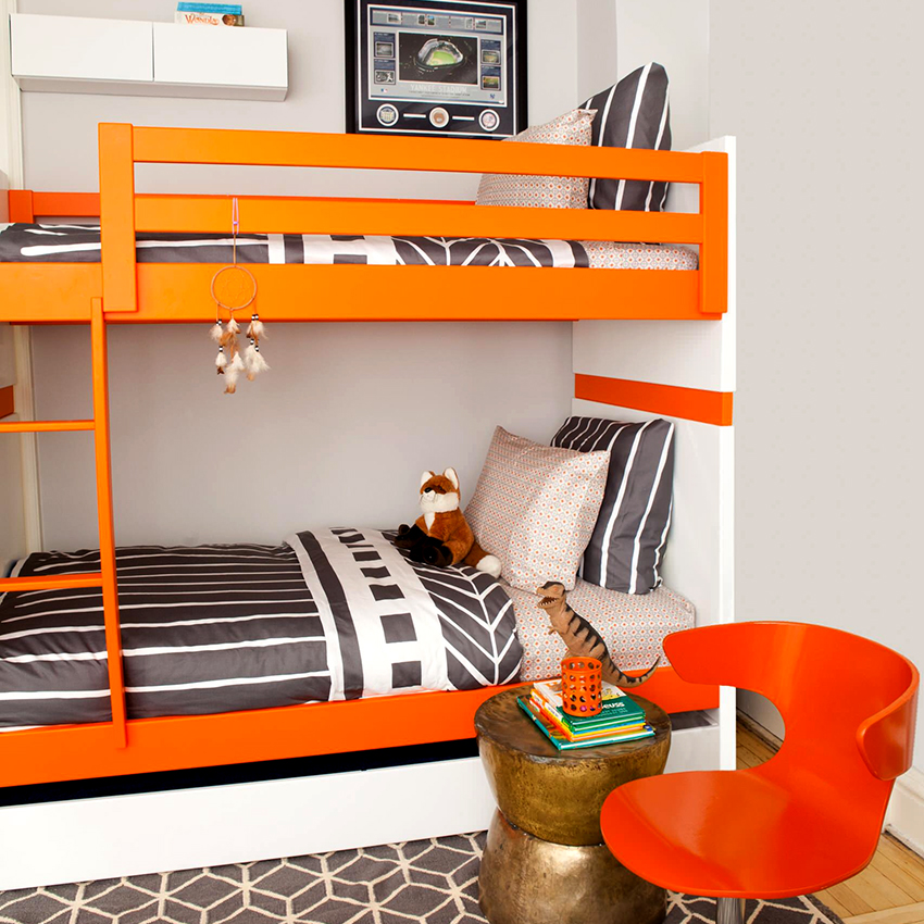 הדרגש העליון של מיטת קומותיים חייב להיות מצויד בפגושים הדרגש העליון של מיטת קומותיים חייב להיות מצויד בפגושים