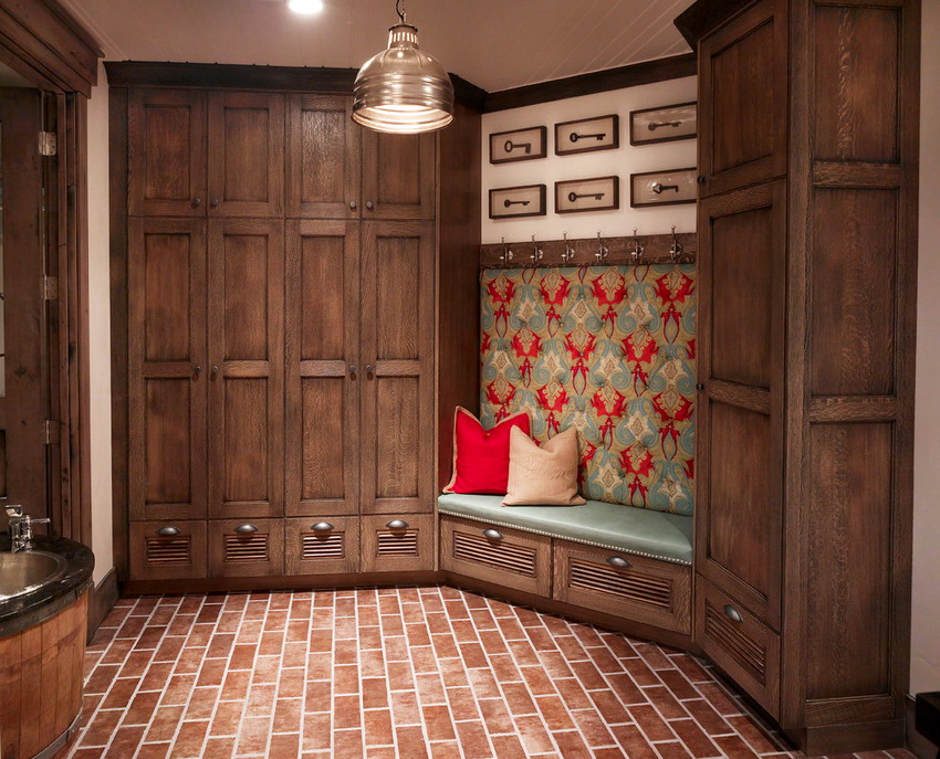 Massivt træ møbler er miljøvenlige og har en lang levetid Massivt træ møbler er miljøvenlige og har en lang levetid