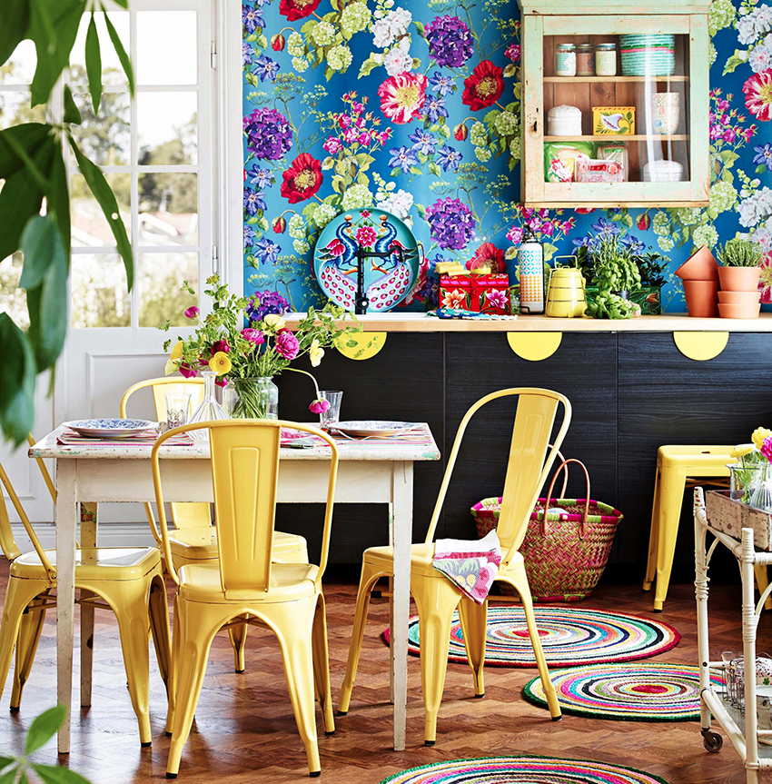 ขึ้นอยู่กับขนาดของห้องครัวพื้นที่รับประทานอาหารอาจอยู่ตรงกลางหรือใกล้กับผนังด้านใดด้านหนึ่ง ขึ้นอยู่กับขนาดของห้องครัวพื้นที่รับประทานอาหารอาจอยู่ตรงกลางหรือใกล้กับผนังด้านใดด้านหนึ่ง