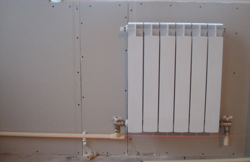 For at organisere normal opvarmning kræves en radiator, der indeholder fra 6 til 20 segmenter For at organisere normal opvarmning kræves en radiator, der indeholder fra 6 til 20 segmenter