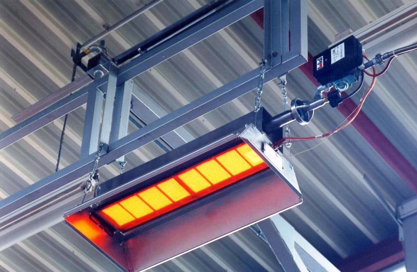 Den mest økonomiske mulighed for opvarmning af en garage er at købe en infrarød enhed. Den mest økonomiske mulighed for opvarmning af en garage er at købe en infrarød enhed.