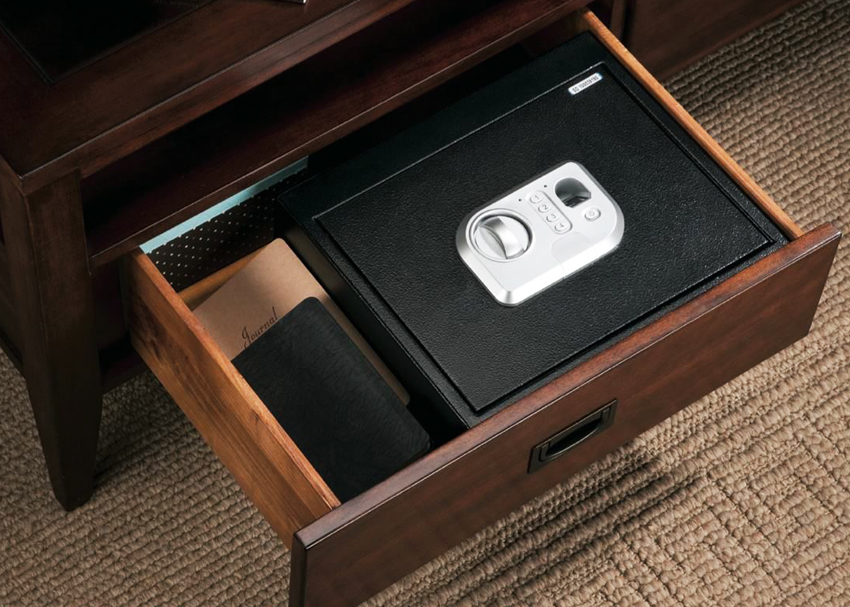 بالنسبة للمنزل ، عادةً ما يتم اختيار الخزائن ذات فئة 1-4 من مقاومة السطو والحماية من الحرائق بالنسبة للمنزل ، عادةً ما يتم اختيار الخزائن ذات فئة 1-4 من مقاومة السطو والحماية من الحرائق