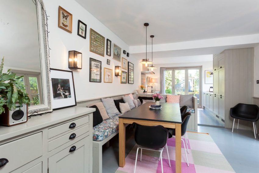 Ang istilong Scandinavian ay puno ng matikas, praktikal na kasangkapan na may simpleng tuwid o bilugan na mga hugis Ang istilong Scandinavian ay puno ng matikas, praktikal na kasangkapan na may simpleng tuwid o bilugan na mga hugis