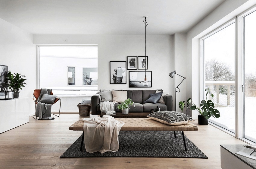 Ang isang puting snow na kisame at sa halos lahat ng mga kaso ang isang katulad na tono para sa mga dingding ay isang tampok na tampok ng disenyo ng puwang sa istilong Scandinavian. Ang isang puting snow na kisame at sa halos lahat ng mga kaso ang isang katulad na tono para sa mga dingding ay isang tampok na tampok ng disenyo ng puwang sa istilong Scandinavian.