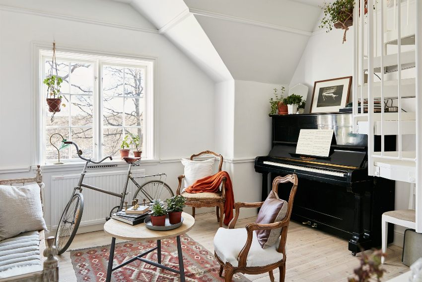 Ang kagalingan sa maraming kaalaman, pagiging simple, pagiging praktiko at kagandahan ng istilo ng mga bansa ng Scandinavian ay nakakaakit din ng pansin sa kakayahang ma-access sa mga tuntunin ng mga solusyon sa disenyo Ang kagalingan sa maraming kaalaman, pagiging simple, pagiging praktiko at kagandahan ng istilo ng mga bansa ng Scandinavian ay nakakaakit din ng pansin sa kakayahang ma-access sa mga tuntunin ng mga solusyon sa disenyo