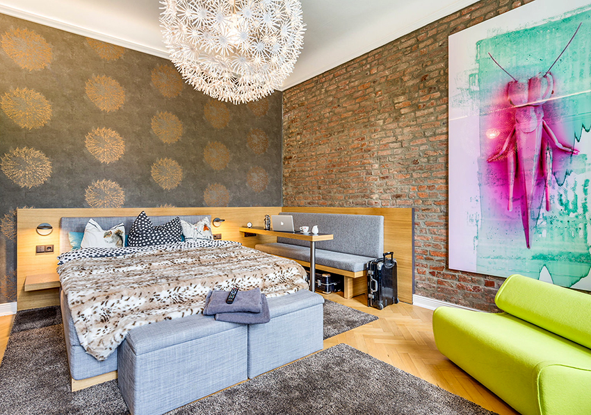 You can divide the room into different zones using different colors. You can divide the room into different zones using different colors.