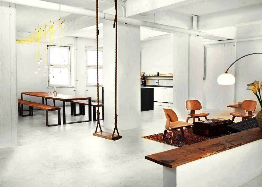 A loft is a huge open space filled with abundant natural sunlight. A loft is a huge open space filled with abundant natural sunlight.