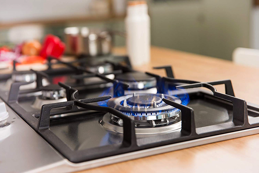 ทุกวันนี้เตาเกือบทั้งหมดติดตั้งระบบจุดระเบิดด้วยไฟฟ้า ทุกวันนี้เตาเกือบทั้งหมดติดตั้งระบบจุดระเบิดด้วยไฟฟ้า