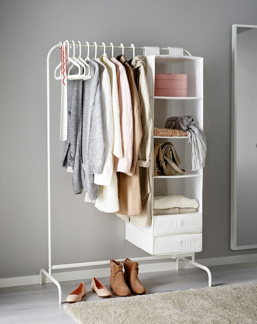 A csövekből készült, saját készítésű padlófogas egyszerű kialakítási lehetőség, amely segít fenntartani a rendet minden helyiségben A csövekből készült, saját készítésű padlófogas egyszerű kialakítási lehetőség, amely segít fenntartani a rendet minden helyiségben