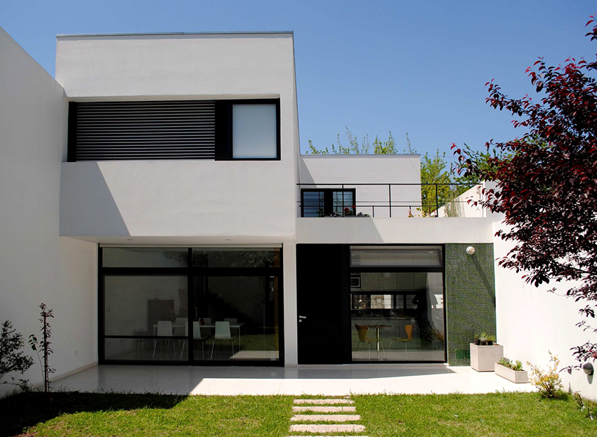 Det anbefales ikke å bygge hus fra gassilikatblokker over 1-3 etasjer Det anbefales ikke å bygge hus fra gassilikatblokker over 1-3 etasjer