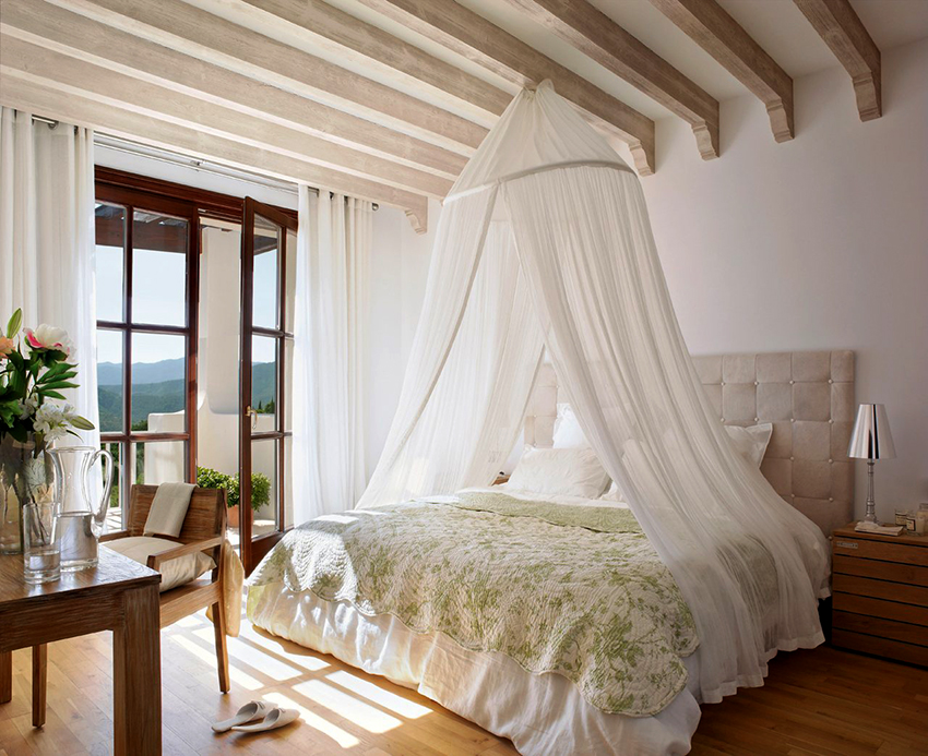 בעת בחירת מיטה זוגית, עליך לשים לב לראש המיטה שלה